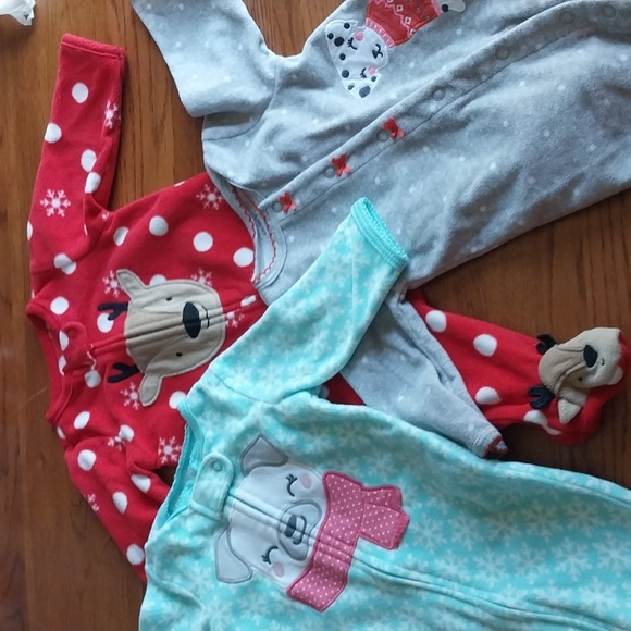 3 Winter themed Carter's Fleece Pajamas. 3m - Picture 1 of 12